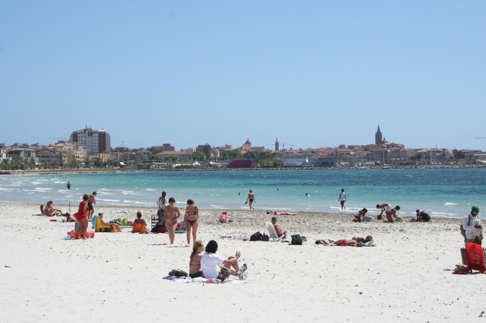 Smeralda Alghero Buitenkant foto